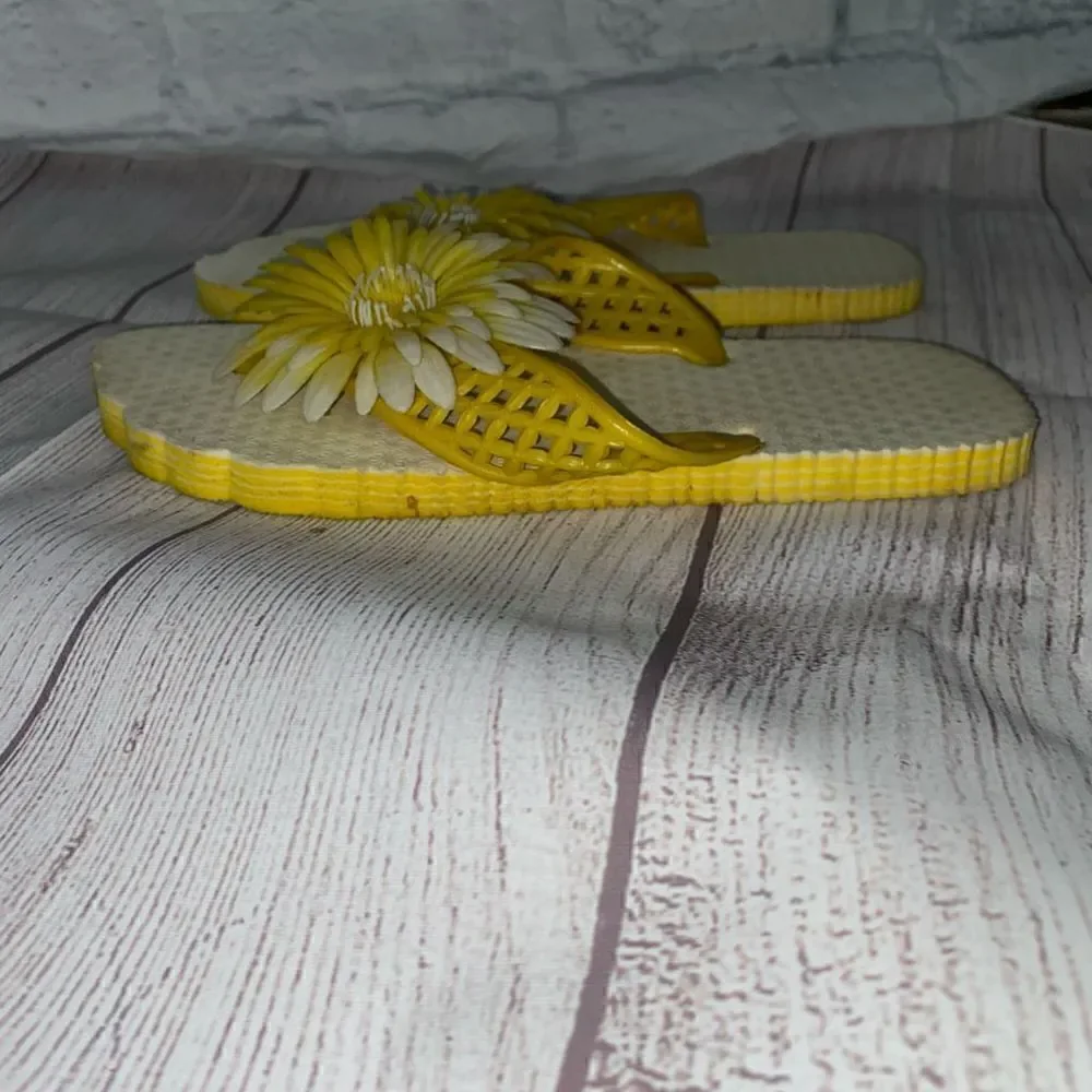 Vintage flip flops with plastic flower top perfect for manicures or just wearing